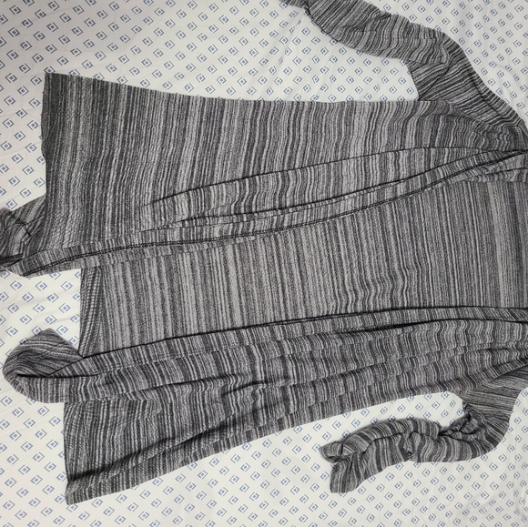 Grey Cardigan - Picture 1 of 4